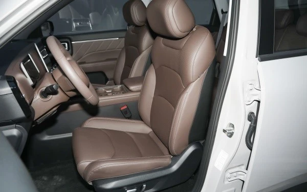 sgmw wuling xingguang 560 suv sgmw wuling xingguang 560 suv